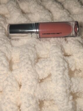 MAC Locker Kiss Ink